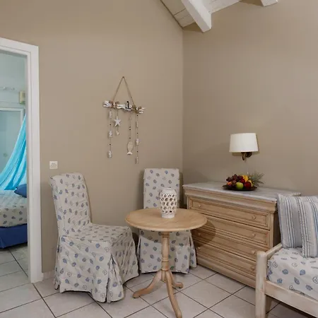 Village Apartament Piskopianón